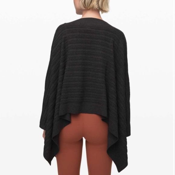 LULULEMON Forward Flow Poncho Gray One Size - Picture 3 of 10